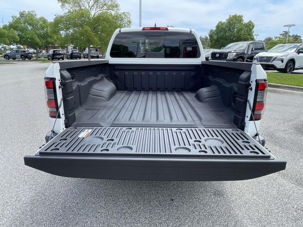 New 2026 Glacier White Nissan King Cab® S image 8