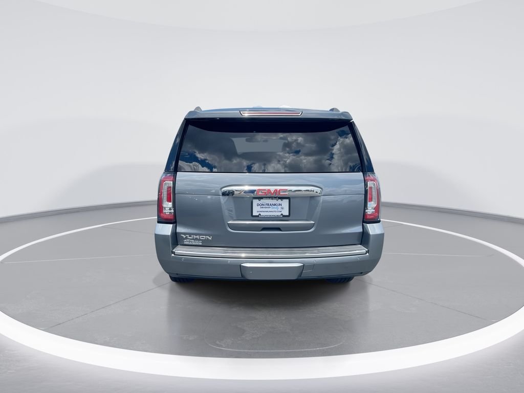 Used 2019 Gray GMC Denali image 7