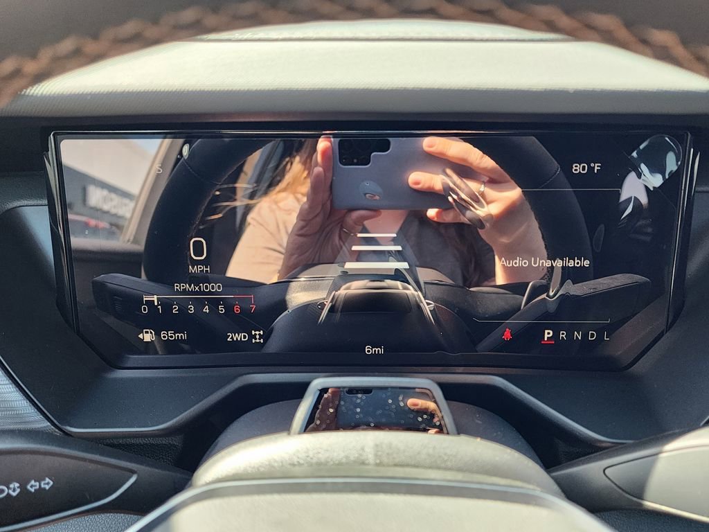 2026 GMC Acadia AT4 - Photo 27