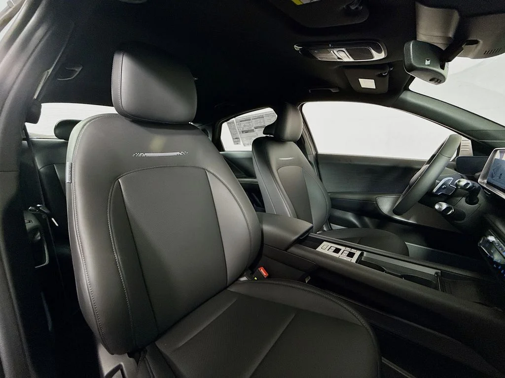 2025 Hyundai IONIQ 6 SEL - Photo 29