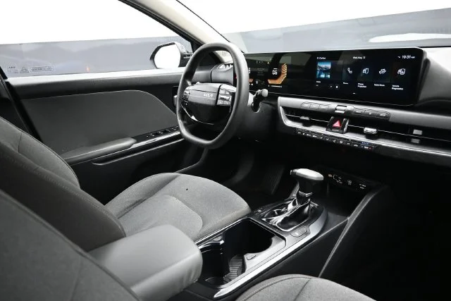 Used 2025 Blue Kia LXS image 12