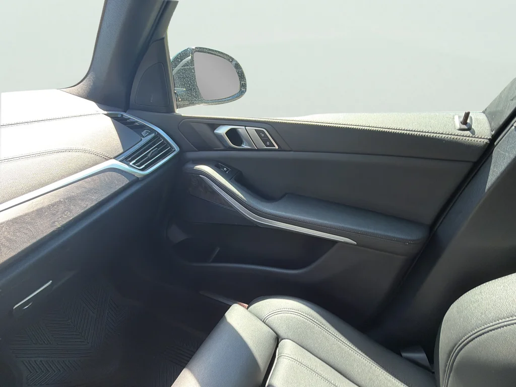 2022 BMW X5 40i - Photo 25