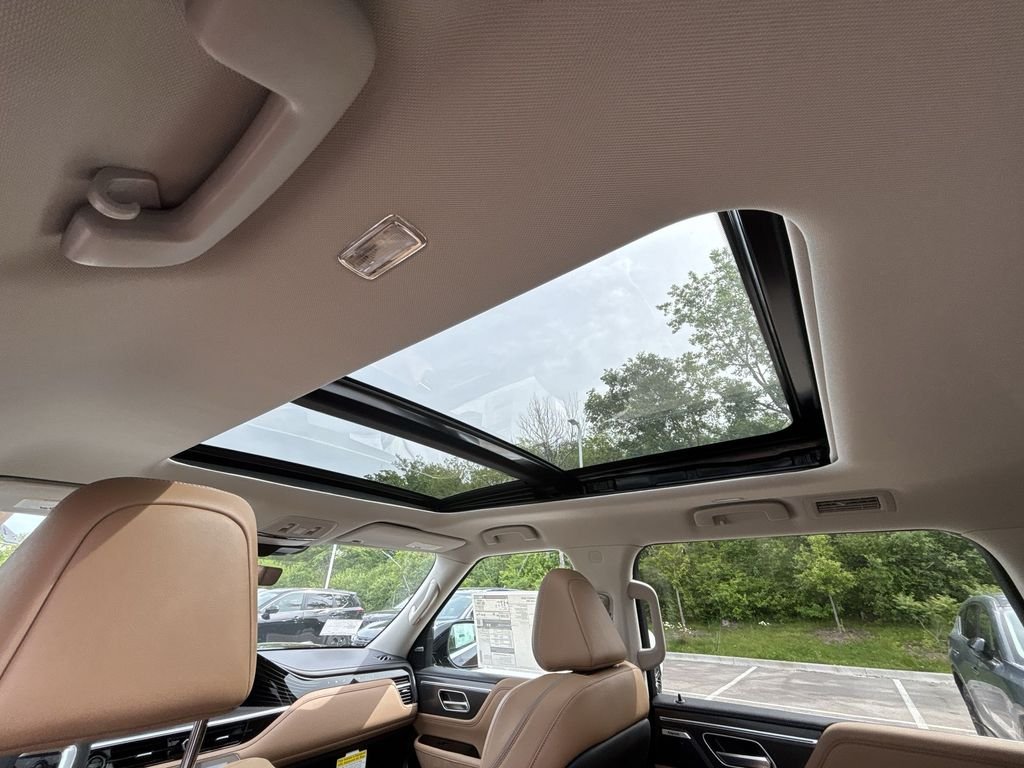 New 2026 BLACK OBSIDIAN INFINITI Luxe 4WD image 16