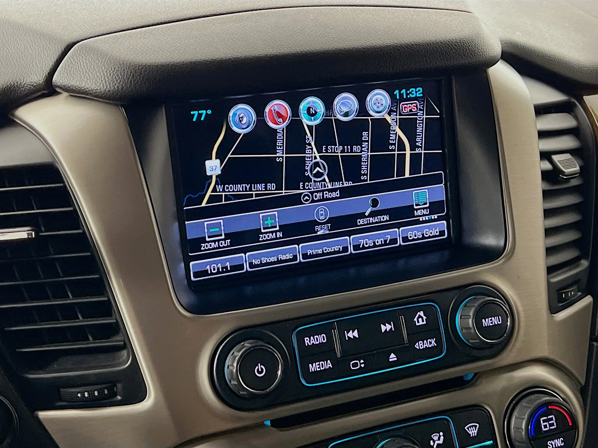 2017 GMC Yukon XL Denali - Photo 18