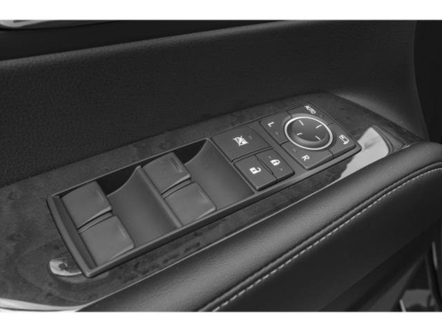 Used 2015 Silver Lining Metallic Lexus F Sport image 19