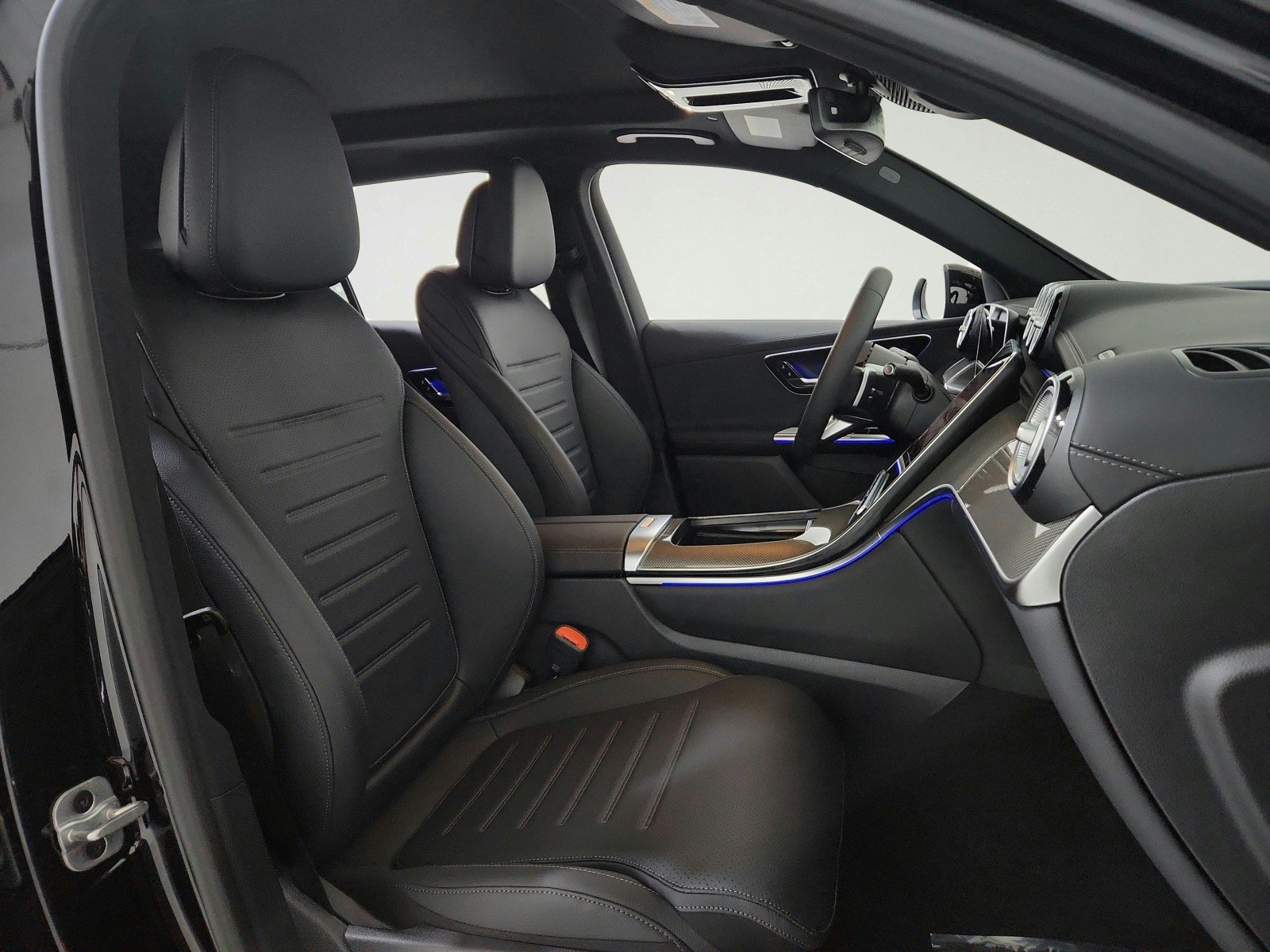 Certified Used 2026 Black Mercedes-Benz GLC 300 image 20