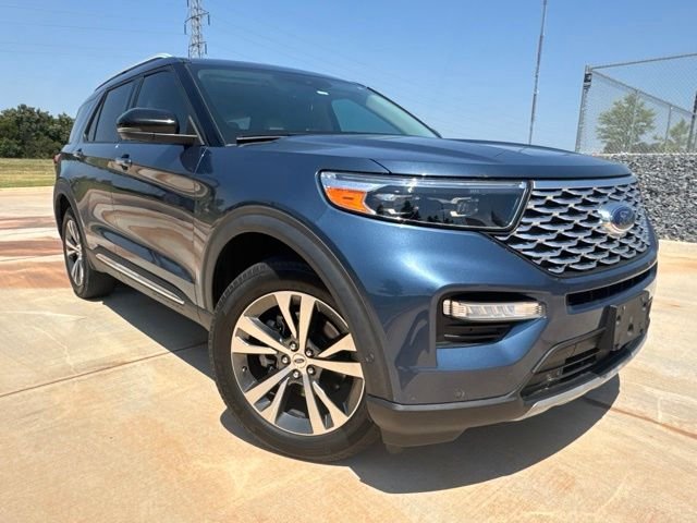 Used 2020 Blue Ford Platinum image 3