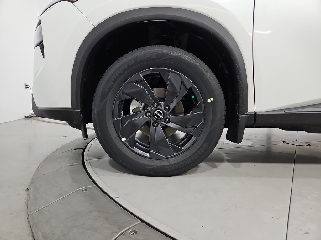 New 2026 Everest White Pearl TriCoat Nissan SV image 26
