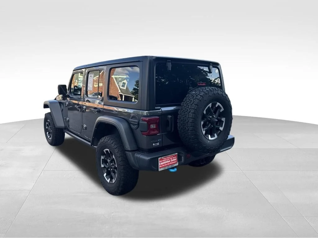 Used 2024 Gray Jeep Rubicon 4xe image 2