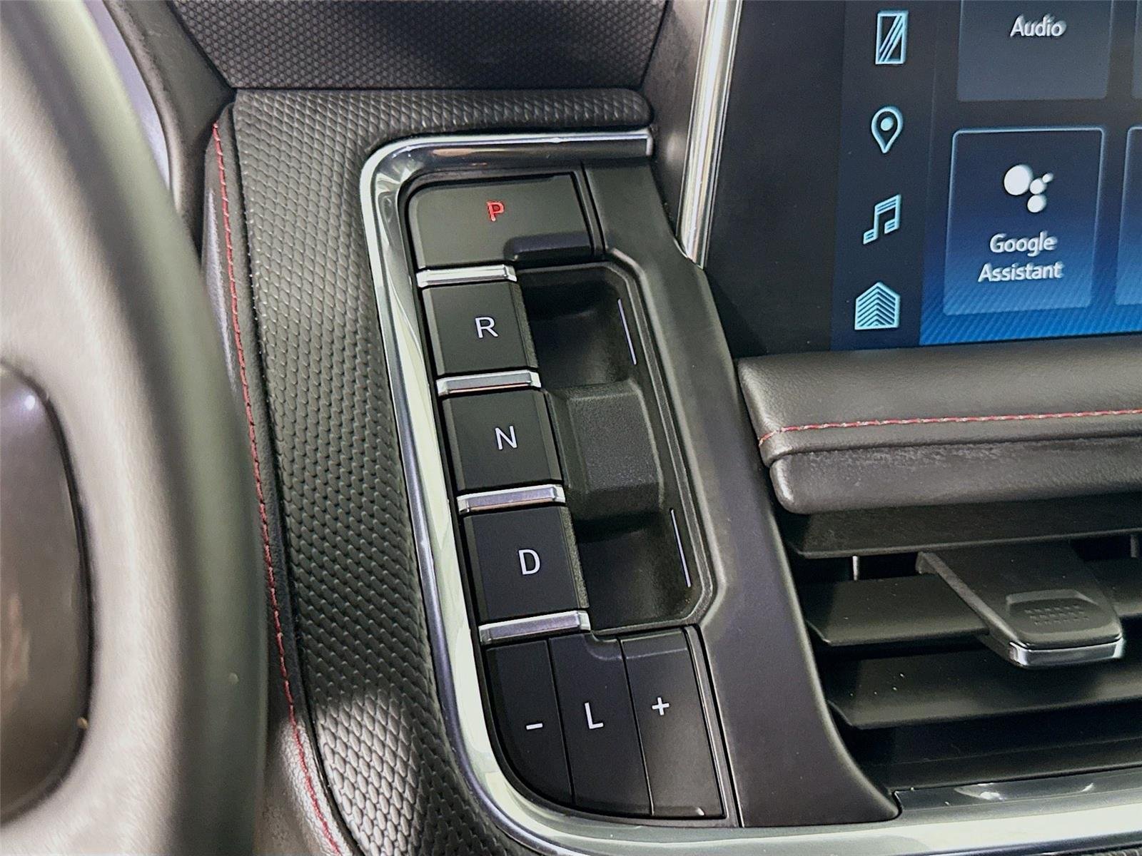 Used 2024 Summit White Chevrolet RST image 18
