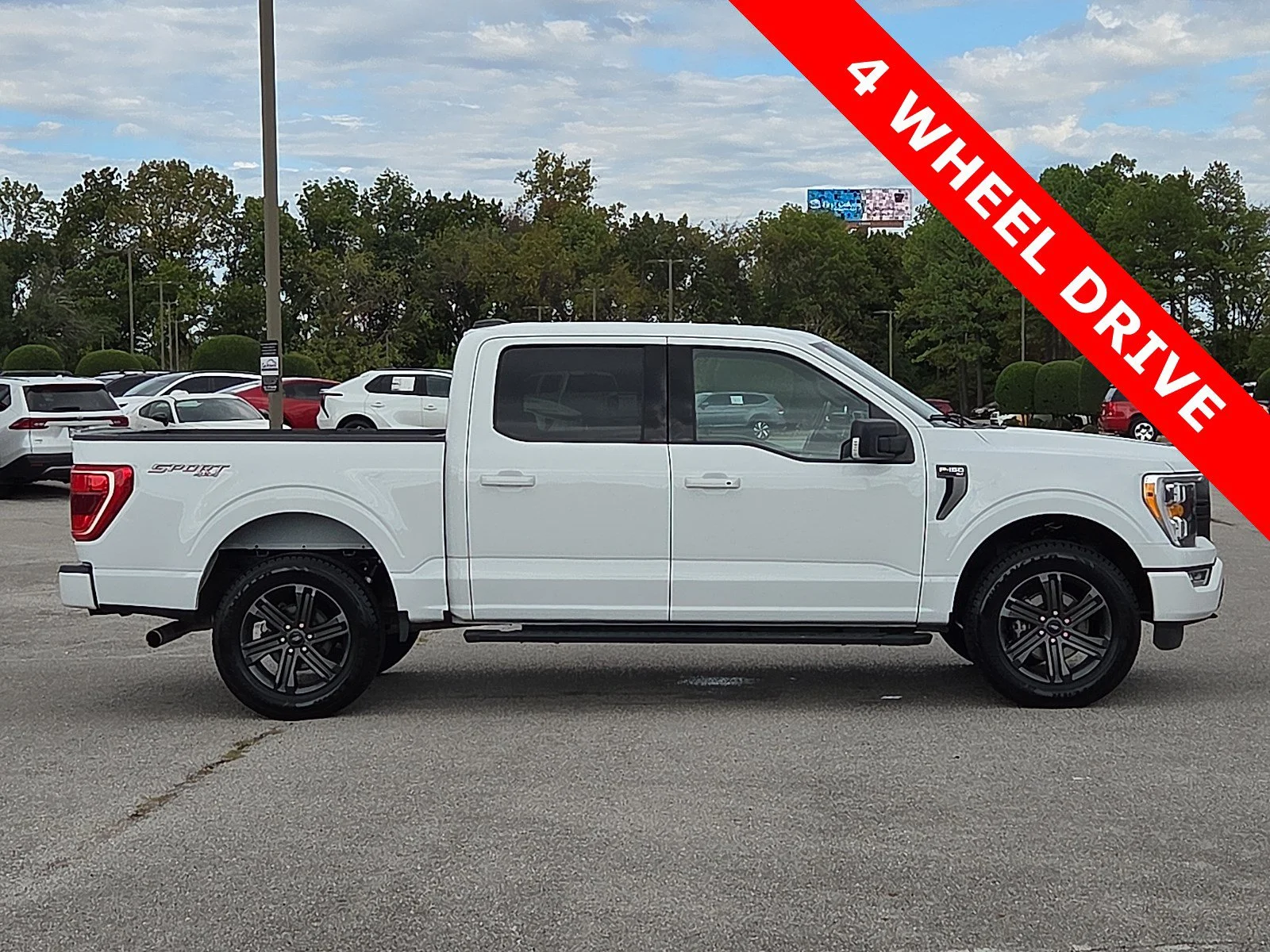 2023 Ford F-150 XLT - Photo 6