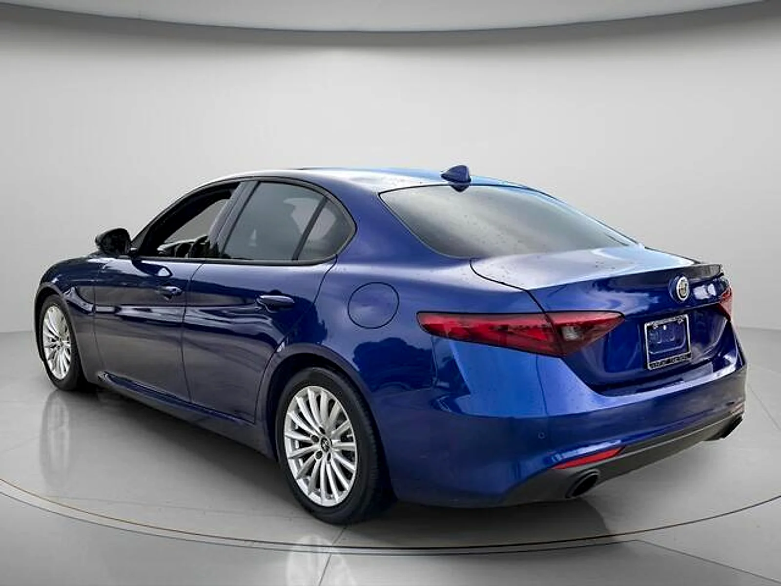 Used 2022 Anodized Blue Metallic Alfa Romeo Sprint RWD image 8