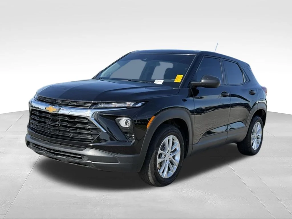 2024 Chevrolet Trailblazer LS's photo