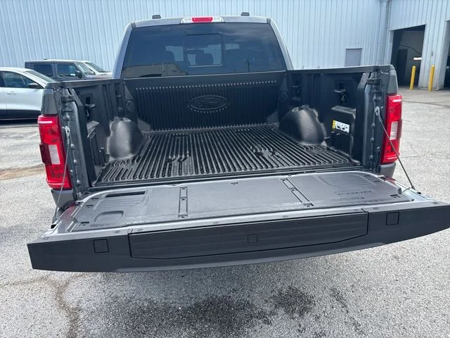 Used 2023 Gray Ford XLT image 22