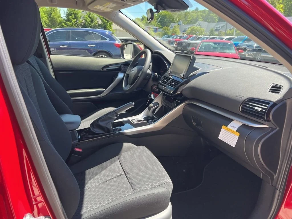 New 2026 Red Mitsubishi ES image 29