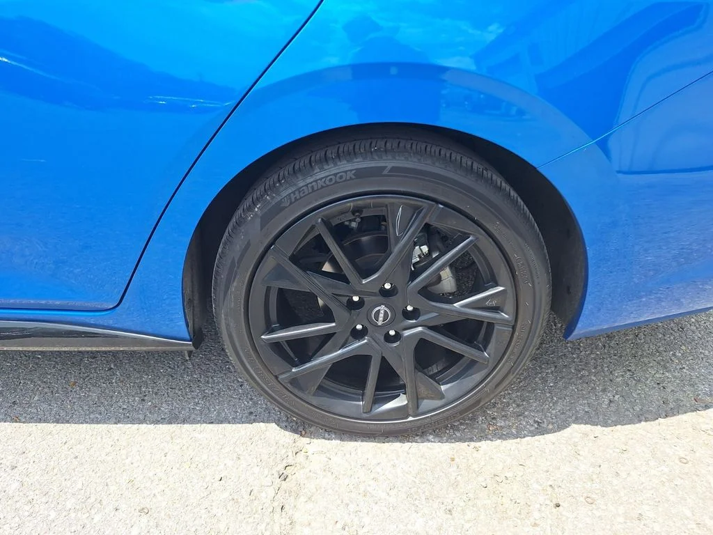 Used 2025 Blue Nissan SR image 22