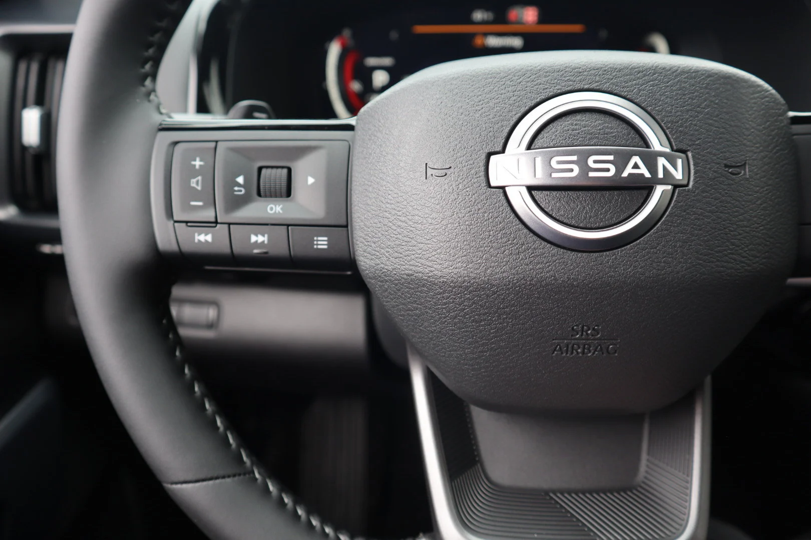 New 2026 Gun Metallic Nissan SL image 18