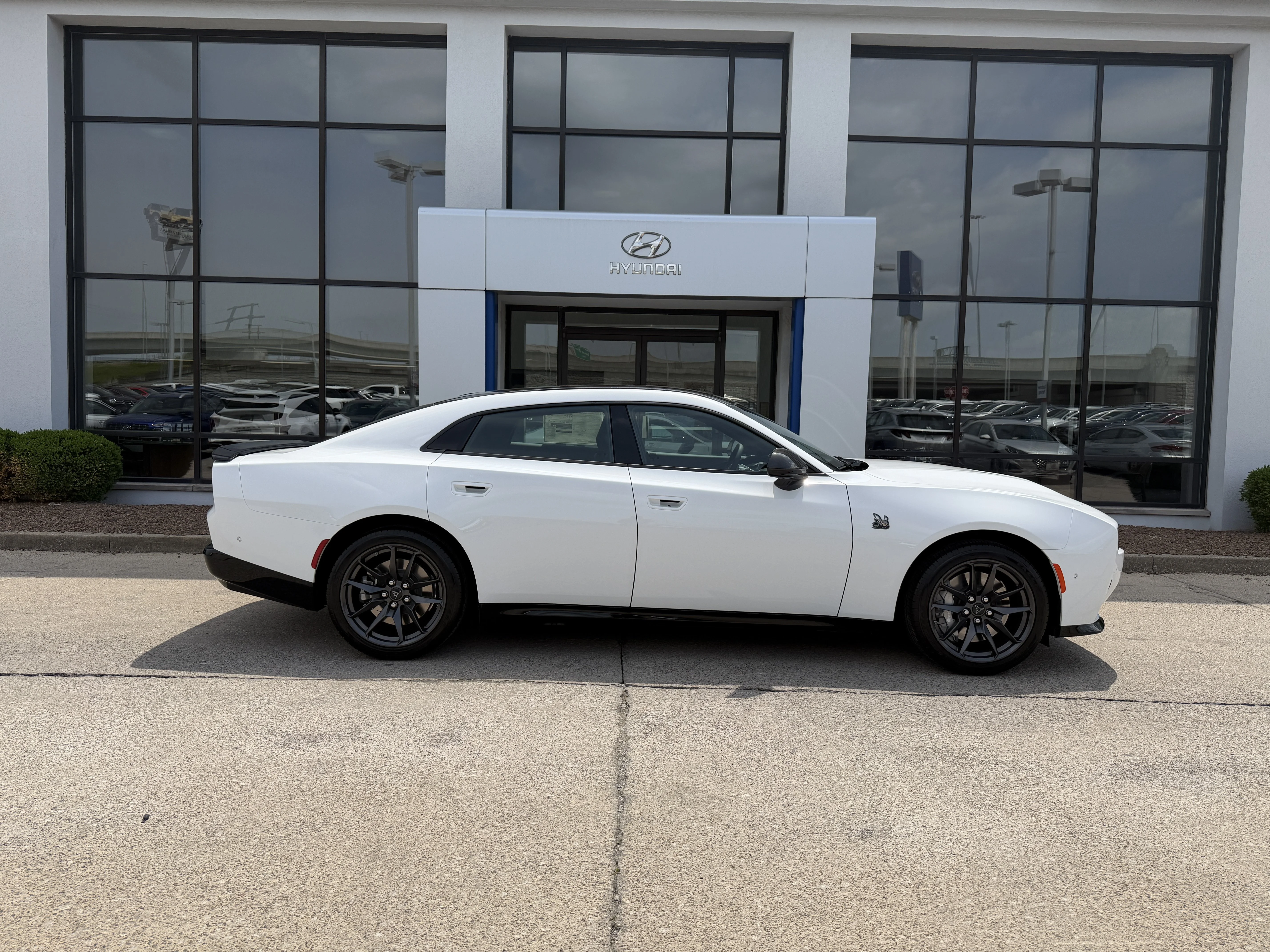 New 2026 White Knuckle Exterior Paint Dodge Scat Pack Plus image 3