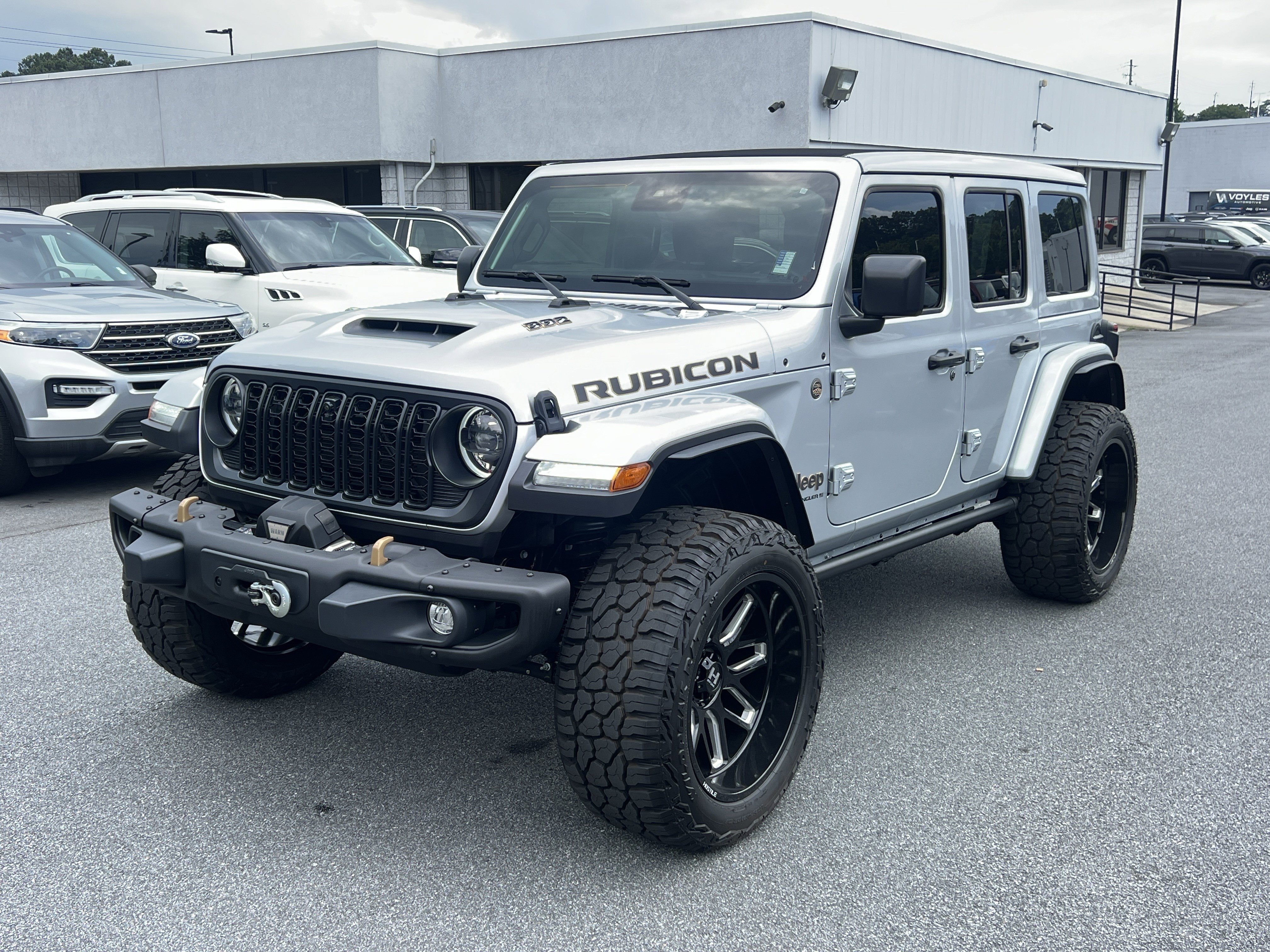 Used 2024 Silver Zynith Clearcoat Jeep Rubicon 392 image 3