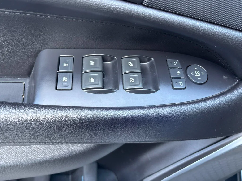 Used 2019 Gray Cadillac Premium Luxury image 15