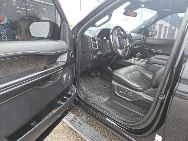 Used 2020 Black Ford Limited image 8