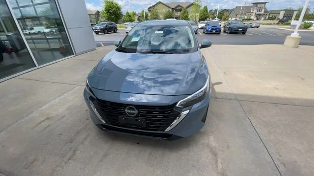 2025 Nissan Sentra SV - Photo 5
