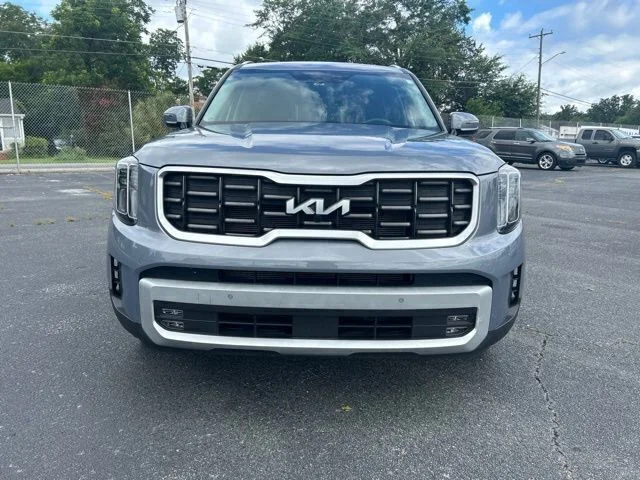 Used 2024 Silver Kia SX image 7