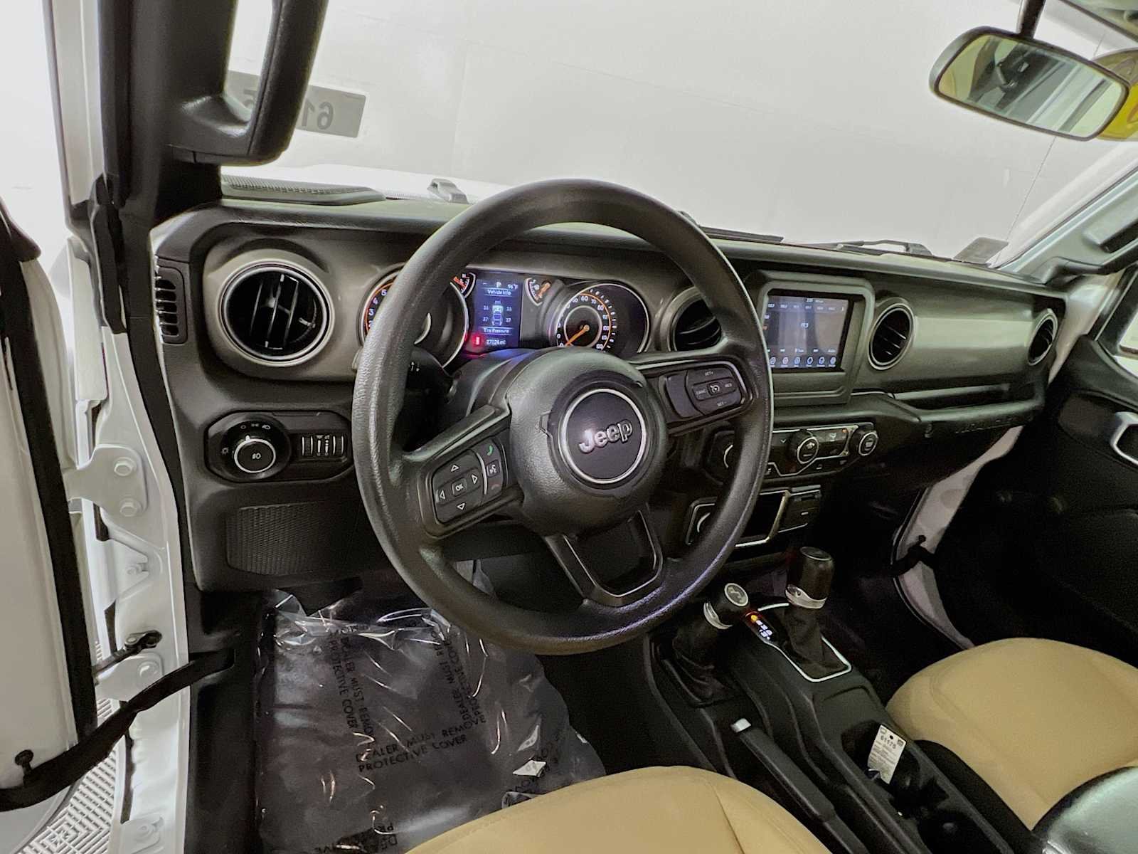 Used 2022 Bright White Clearcoat Jeep Unlimited Sport image 11
