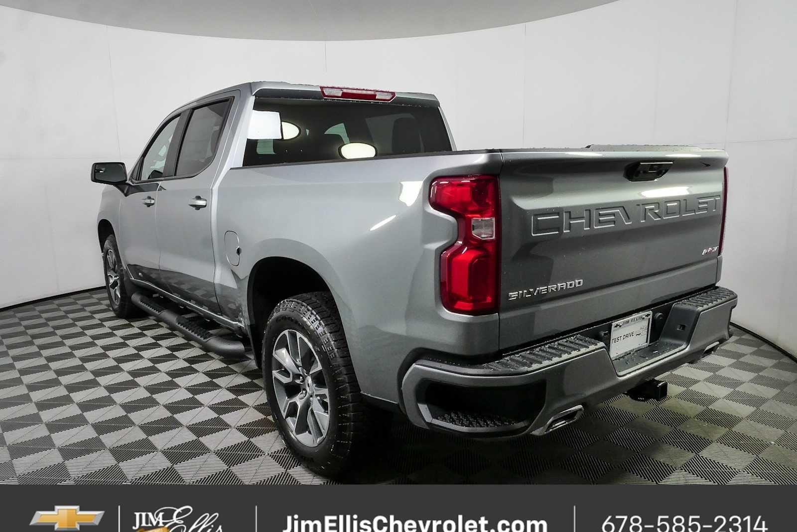New 2026 Sterling Gray Metallic Chevrolet RST image 27