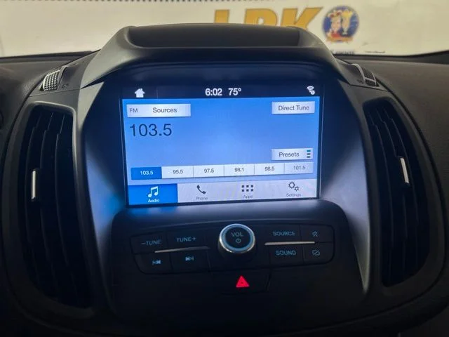 Used 2019 Sea Green Ford SEL image 22