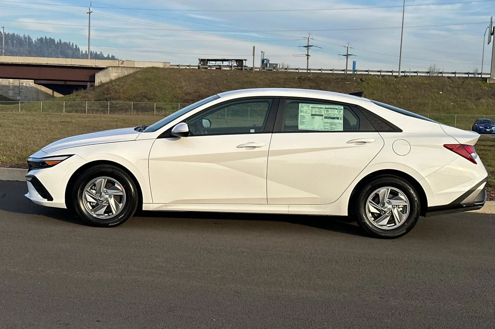 Used 2026 White Hyundai SE image 6
