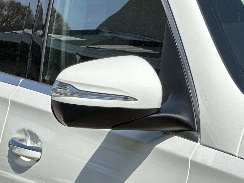 Certified Used 2025 Polar White Mercedes-Benz GLE 350 image 6