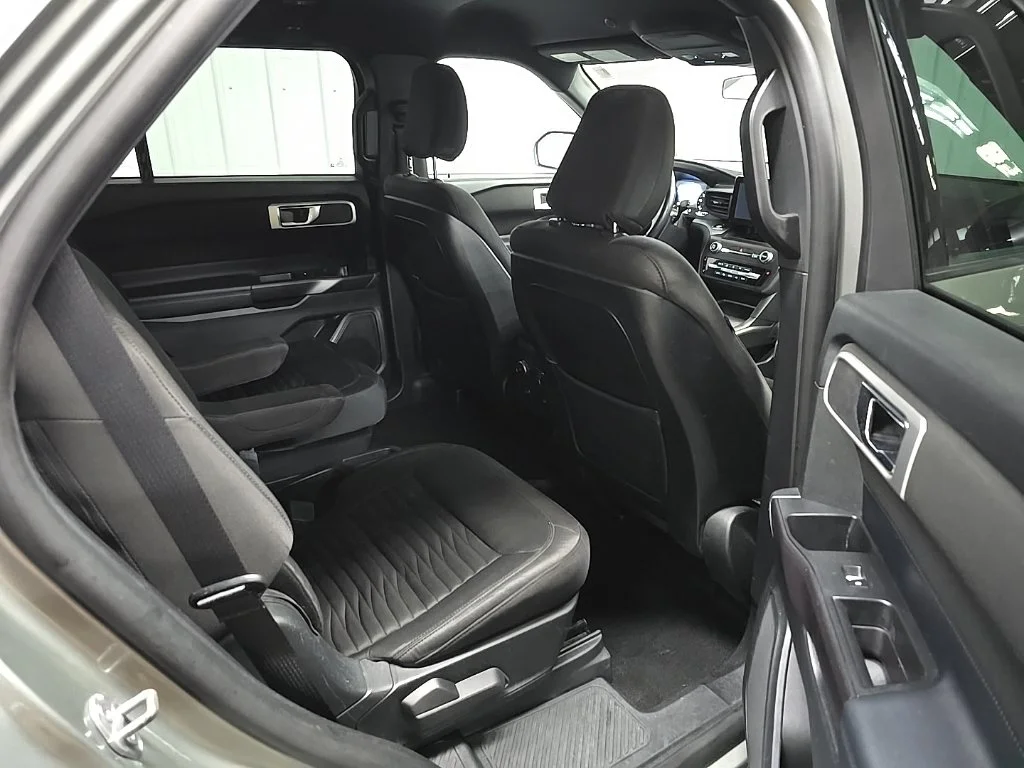 Used 2020 Green Ford XLT image 18