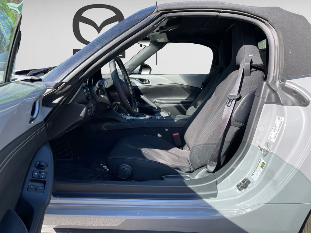 2026 Mazda MX-5 Miata Club - Photo 8