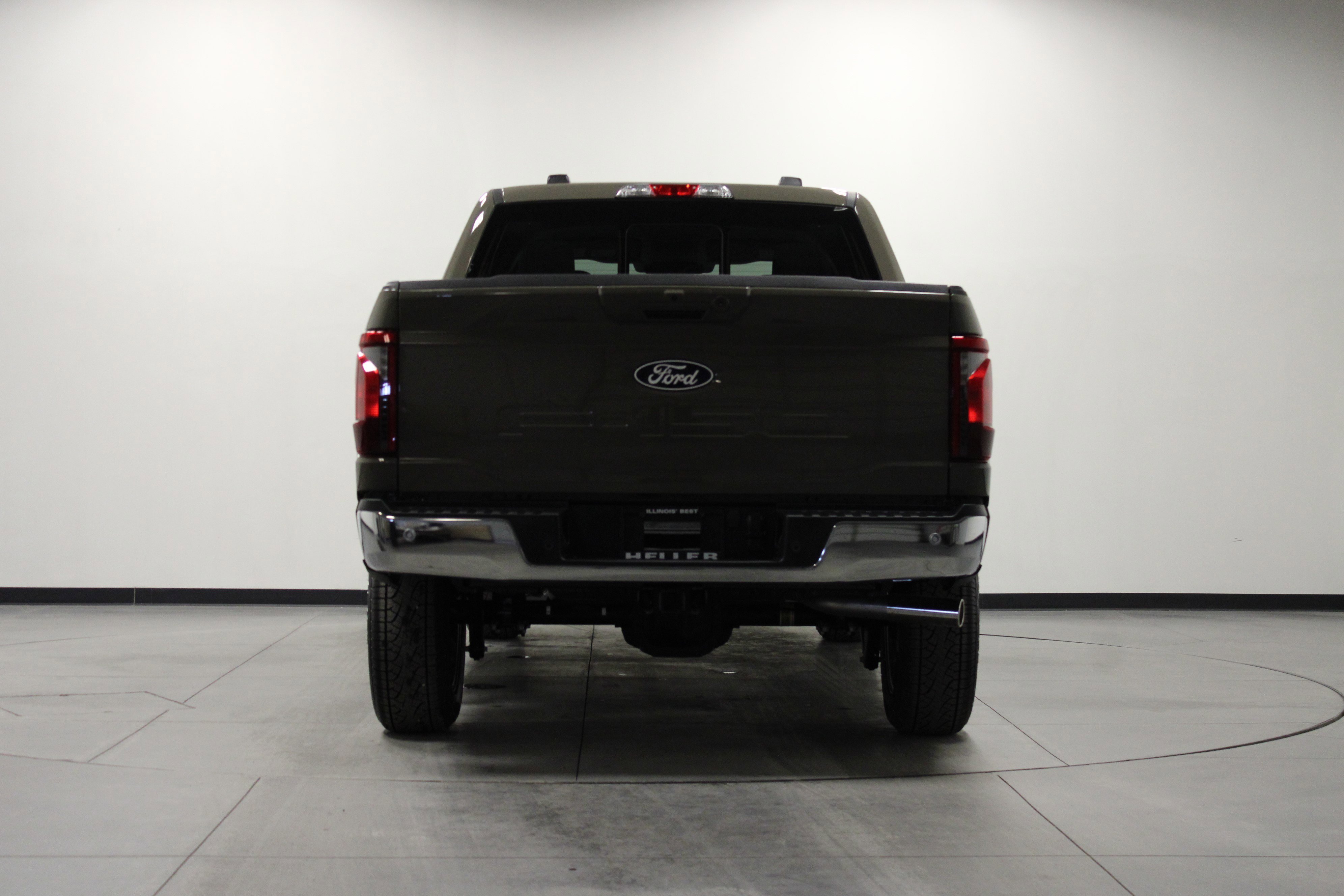 New 2026 Marsh Gray Ford XLT image 5