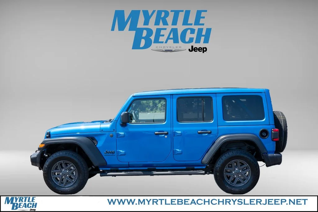 Used 2026 Blue Pearl Jeep Sport S image 3