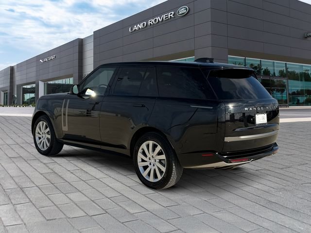 Certified Used 2023 Santorini Black Metallic Land Rover SE image 3