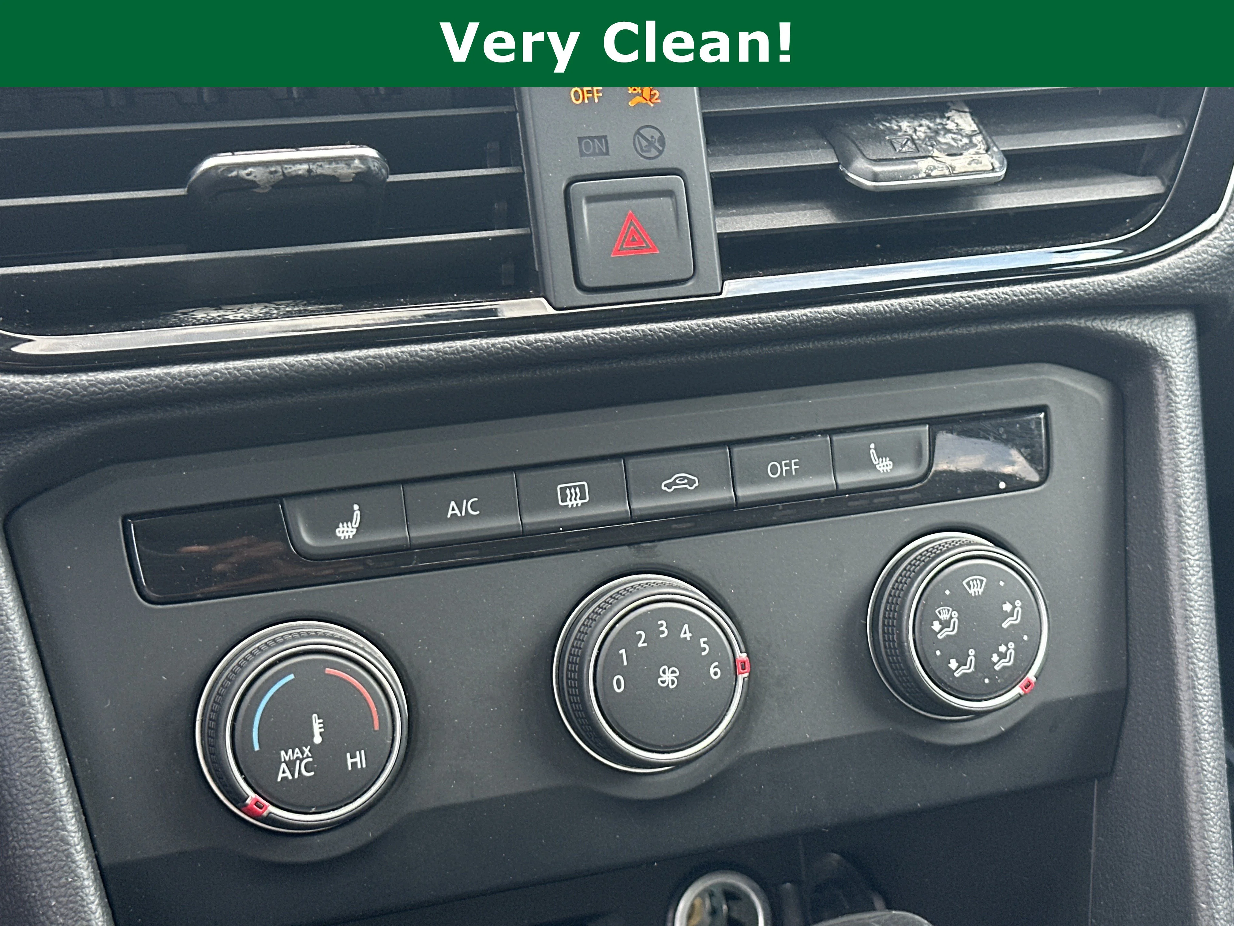 Used 2022 Platinum Gray Metallic Volkswagen SE image 35