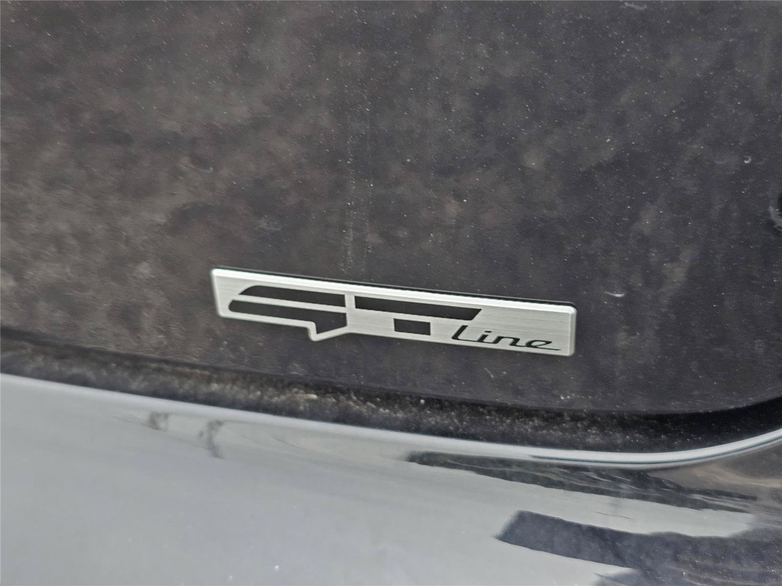 New 2025 Aurora Black Pearl Kia GT-Line Turbo image 11