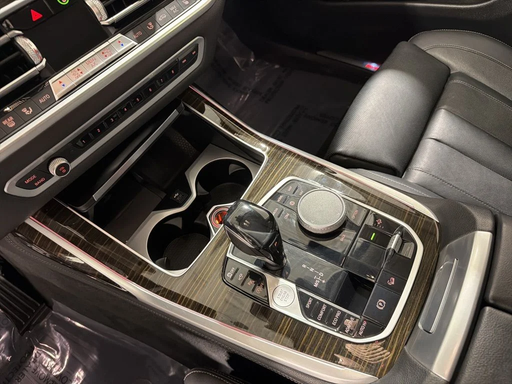 Used 2020 Gray Metallic BMW xDrive40i image 17