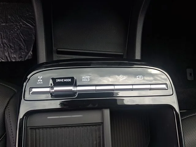 New 2026 Gray Hyundai SEL Convenience image 17