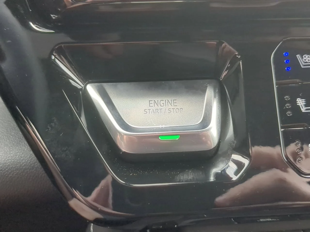 New 2026 Onyx Black GMC AT4X image 17