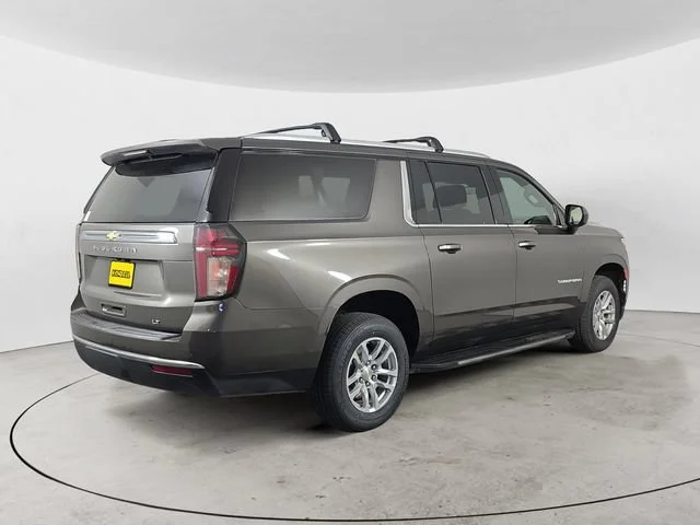 Used 2021 GRAYWOOD METALLIC Chevrolet LT image 5