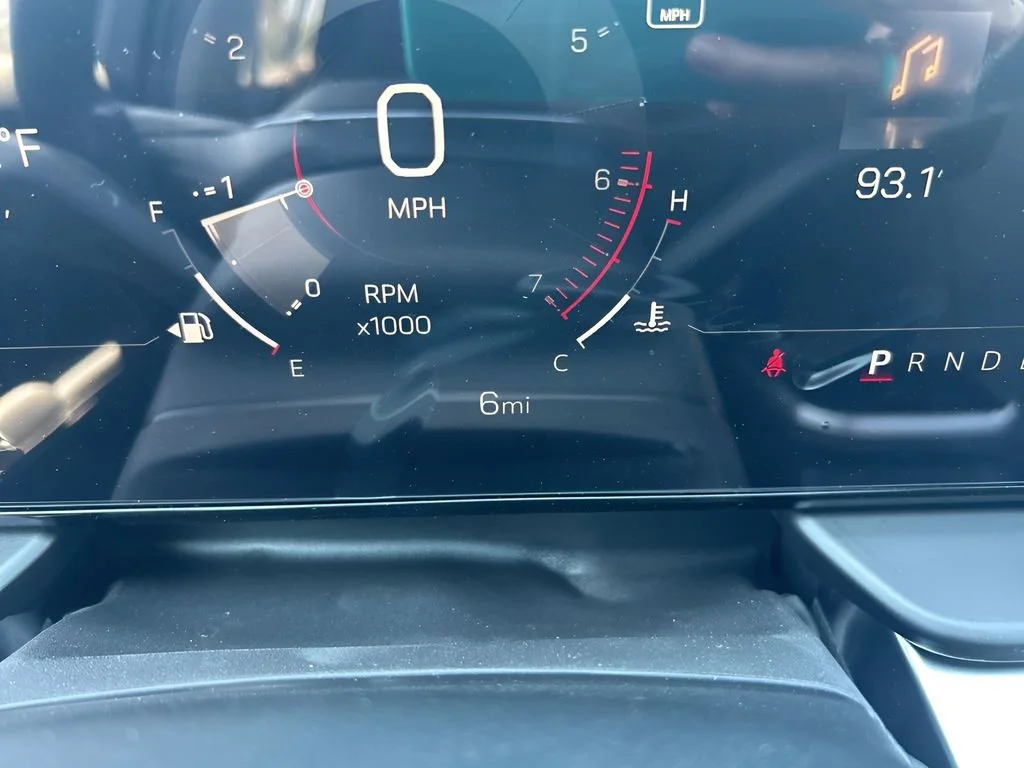 New 2026 Summit White GMC Elevation image 22