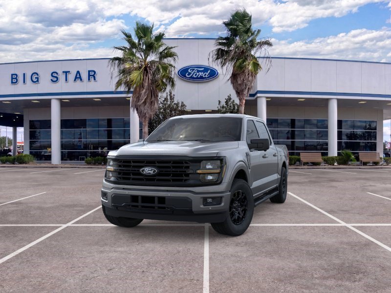 New 2026 Carbonized Gray Metallic Ford XLT image 2