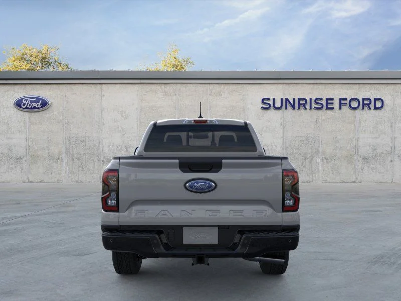 New 2026 Avalanche Ford XLT image 5