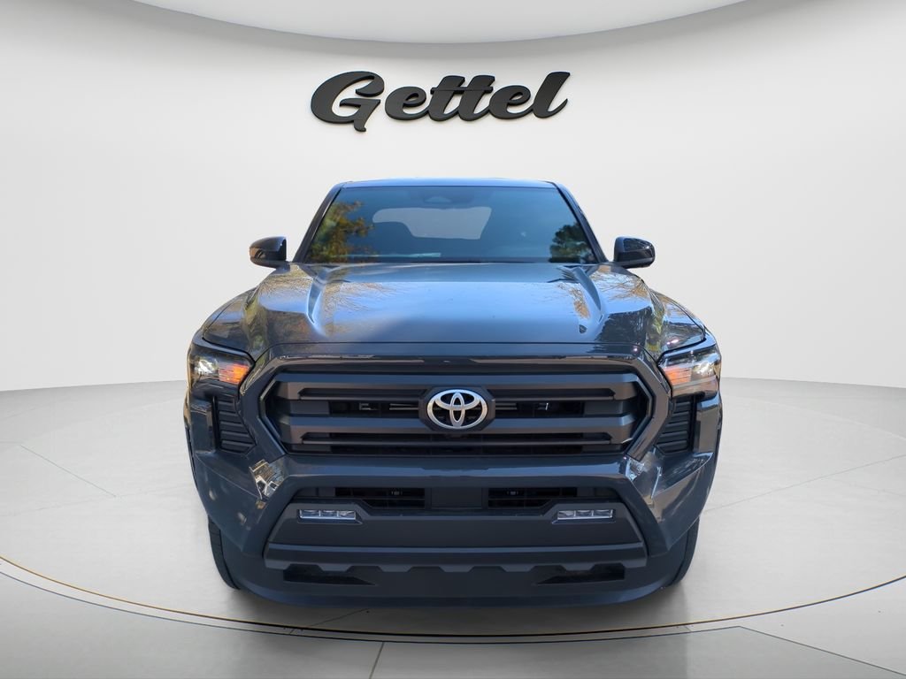 2025 Toyota Tacoma SR5 - Photo 9