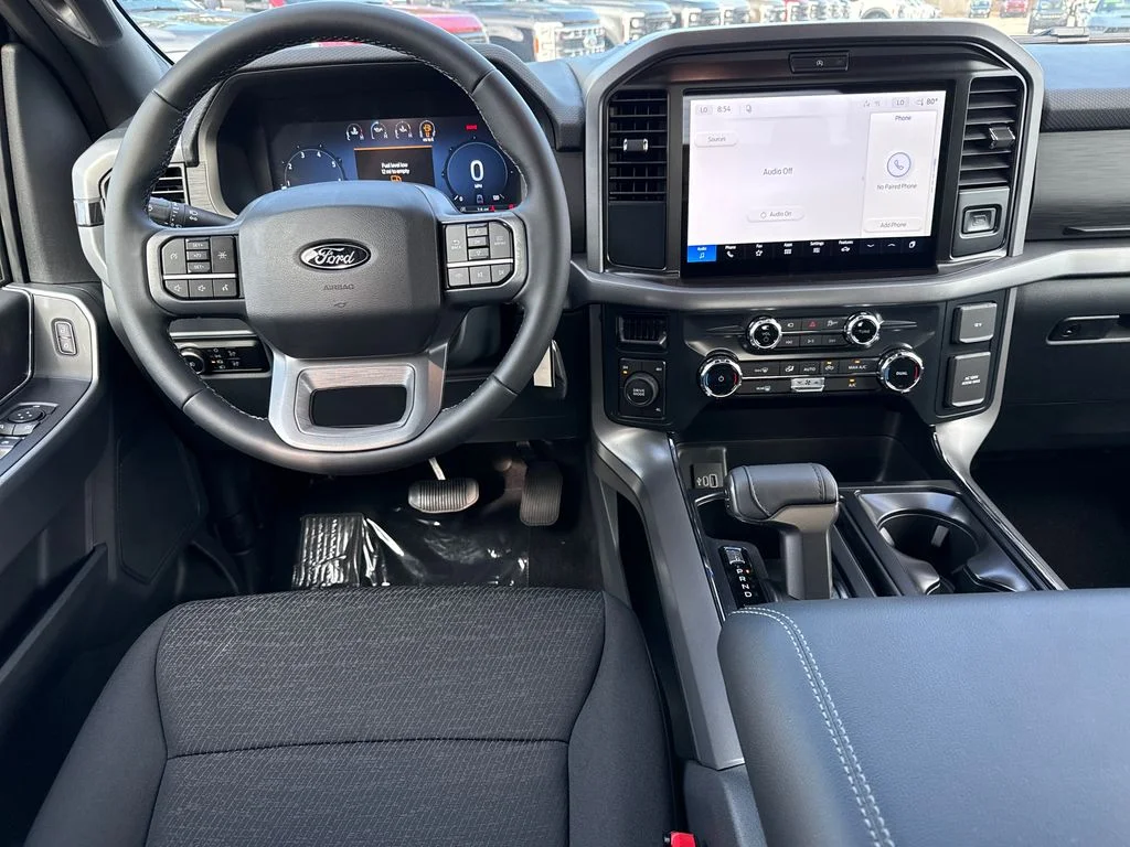 New 2026 White Ford XLT image 5