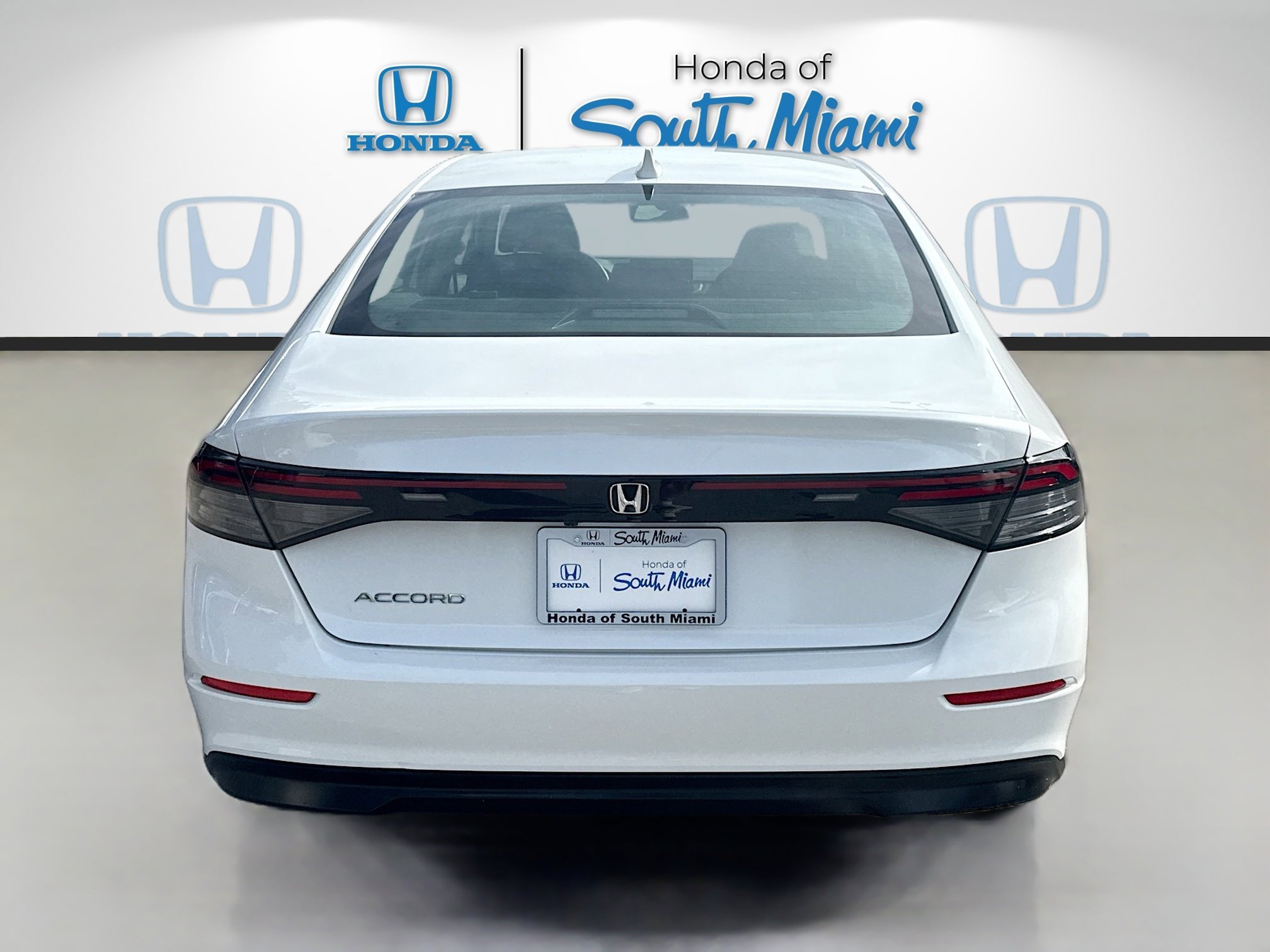 2024 Honda Accord EX - Photo 6