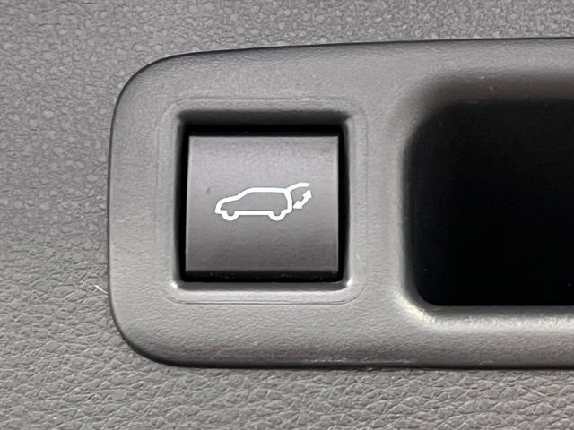 Used 2023 Beige Toyota XLE image 14